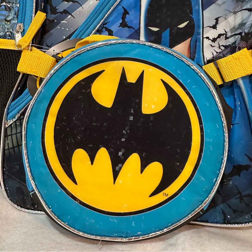 Batman Backpack - Picture 3 of 11